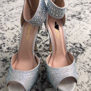 Platform heel dressy and gorgeous